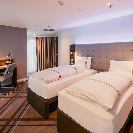 Premier Inn Stuttgart City Europaviertel Estugarda Exterior foto