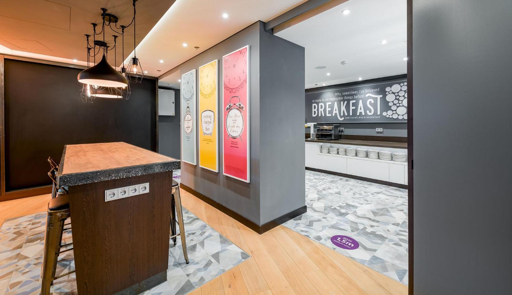 Premier Inn Stuttgart City Europaviertel Estugarda Exterior foto