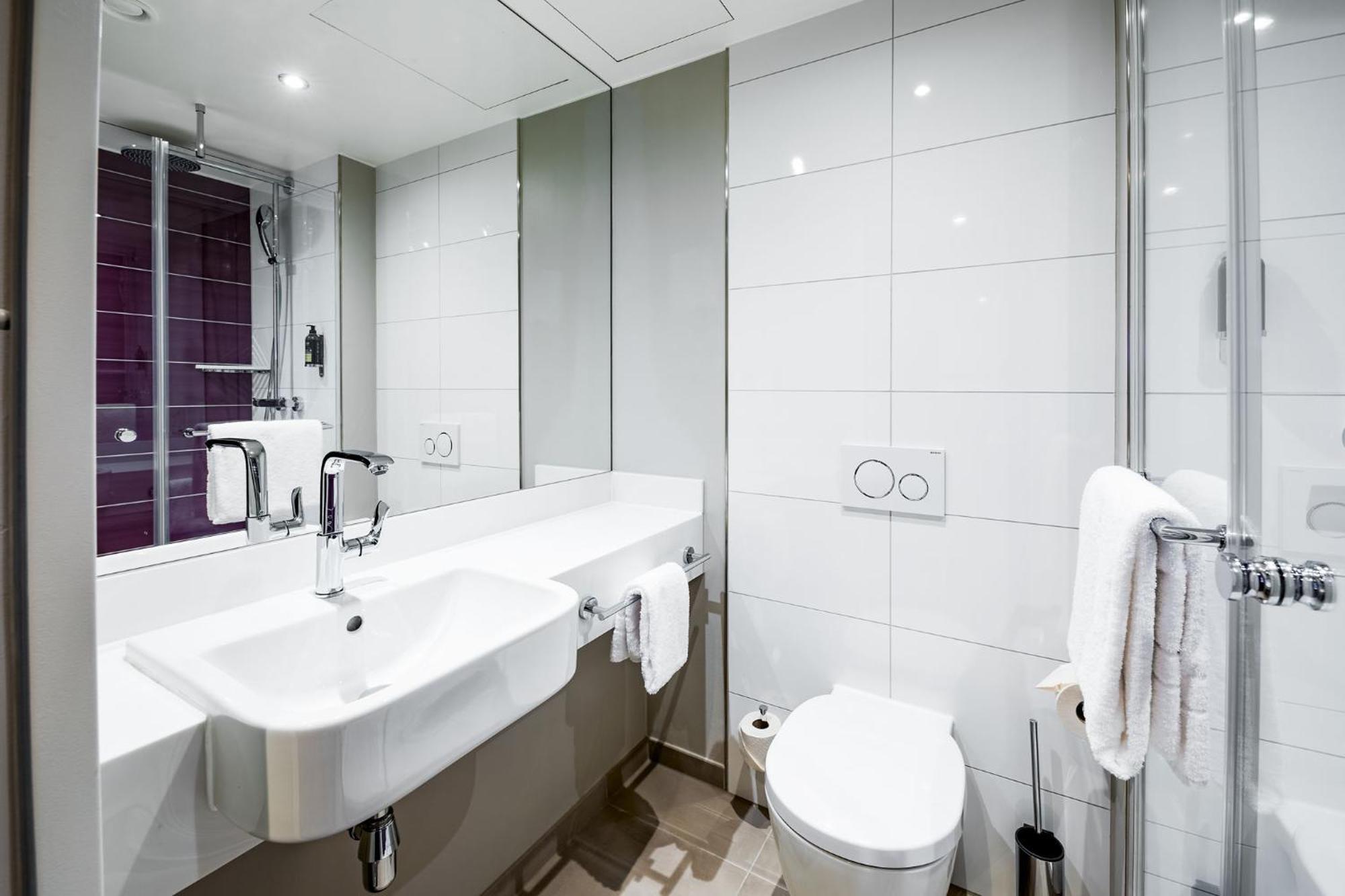 Premier Inn Stuttgart City Europaviertel Estugarda Exterior foto